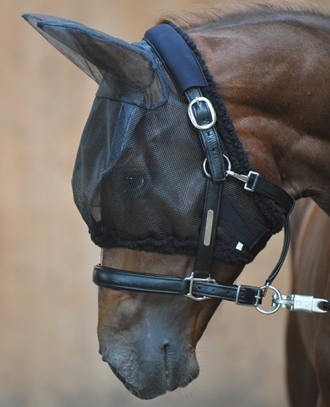 Kavalkade Fliegenmaske mit Befestigung am Halfter